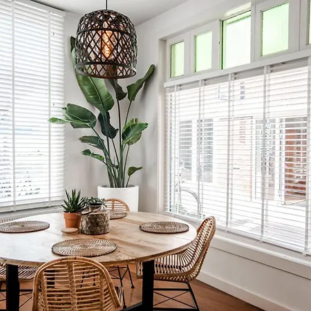 Casa By Sellas Holiday home *